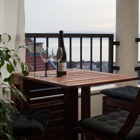 Andrea Apartment Макарска Екстериор снимка