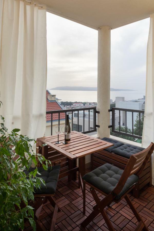 Andrea Apartment Макарска Екстериор снимка
